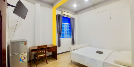 Phòng 20m2 giá rẻ Q1, full tiện nghi hẻm 171 Cô Bắc