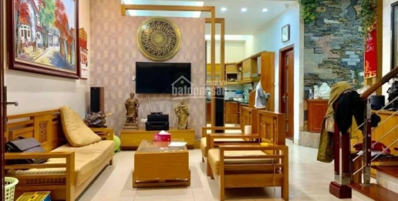 Tôi cần bán gấp CHTT phố Trung Liệt giá 1.65 tỷ, DT 72m2, ở được luôn