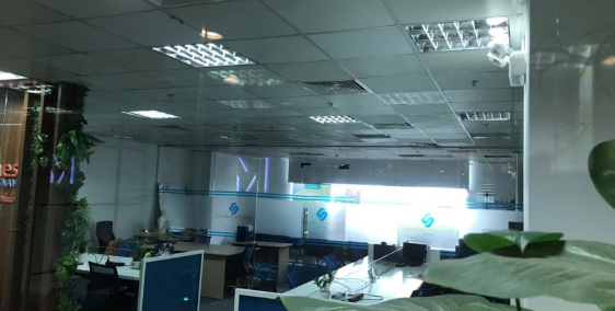 giao dịch sàn văn phòng tại R6 royalcity hưởng 10% 1 năm