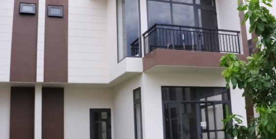 Kẹt vốn bán lỗ 300 triệu căn Biệt thự ven sông!