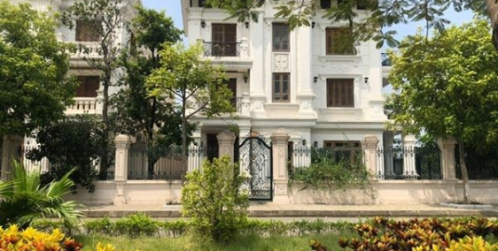 Sở hữu ngay biệt thự 200m2 sát sân Golf Hồ Đồng Mô chỉ với 2.3 tỉ