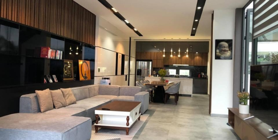 Bán gấp nhà khu PL Nguyễn Chí Thanh giá 6.2 tỷ, 70m2, oto đỗ gần