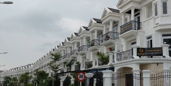 SHOPHOUSE NGAY TRUNG TÂM TP, DĨ AN. ĐÃ HOÀN THIỆN 1 TRỆT 2 LẦU