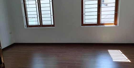 Bán nhà mặt phố Đông Các, Đống Đa 60m2, giá 12.5 tỷ.