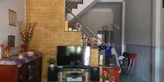 Bán nhà hẻm 8m thông đường Kênh Nước Đen p.BHHa Quận Bình Tân DT 4.1x22m