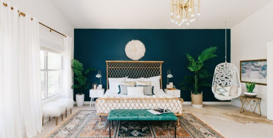 CẦN BÁN KHÁCH SẠN MẶT TIỀN PHAN XÍCH LONG, 4X18M, TRỆT, 4 LẦU, HĐT 85 TRIỆU