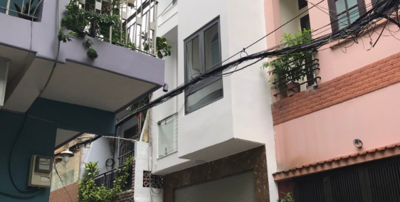 Chính chủ cần bán gấp nhà HXH đường Phan Đình Phùng. Quận Phú Nhuận