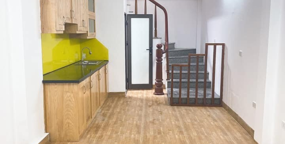 láng 3.55 tỷ, 33m, 6 tầng mặt tiền 3,3,