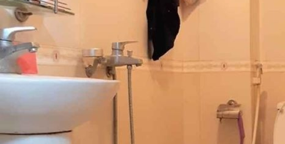 Mặt ngõ Thịnh Hào ba gác tránh, kinh doanh nhỏ 35mx3T chỉ 2.4 tỷ.