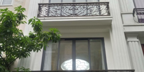 Bán siêu đẹp Đa sỹ, kinh doanh đỉnh, ô tô vào nhà, 34m*4T, giá 2,5 tỷ,