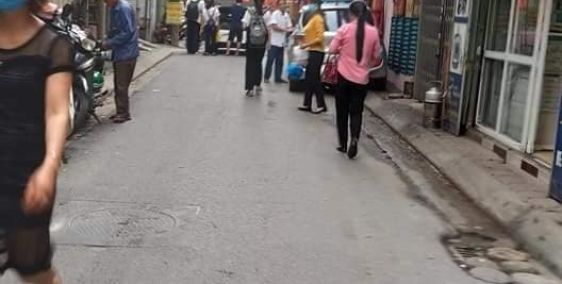 Bán nhà Trương Định ô tô đỗ cửa,kinh doanh nhỏ.Nhà ở ngay 44m 4 tầng nhỉnh 3 tỷ