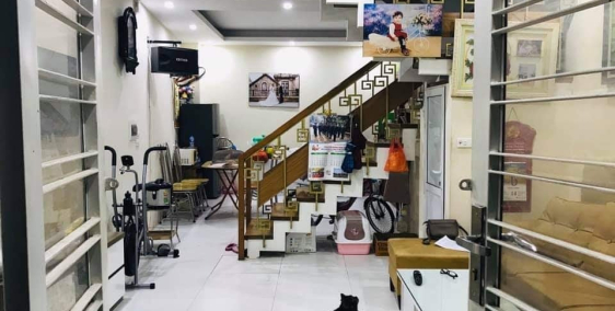 Hot! Nhà mới Trương Định DT 42m2 x 3 tầng x MT 4,3m chỉ 2.65 tỷ!