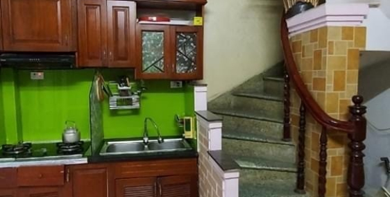 Bán nhà Trần Khát Chân 6 tầng, ô tô đỗ cửa giá rẻ giật mình 1.75 tỷ