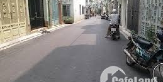 Bán nhà hẻm 3m Trần Quang Khải, Quận 1, DT: 3.3x12m, 2 tầng