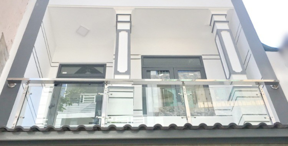 Bán nhà đẹp 2 lầu hẻm xe hơi 4m đường Bùi Minh Trực Phường 5 Quận 8