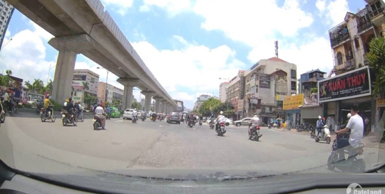 55m2 nhỉnh 10 tỷ mặt đường Nguyễn Trãi mt 5m, vỉa hè 5m