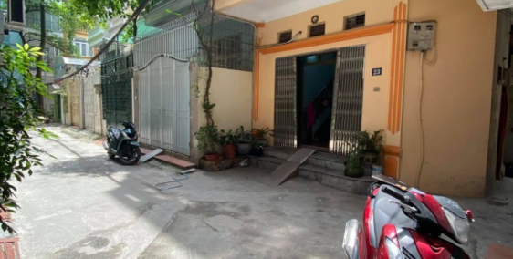 Bán nhà phố Nguyễn Trãi dt 30m2 x 4 tầng  giá 3xx tỷ thanh khoản cao