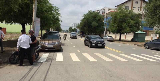 SỬA QUÁN, RA ĐI GẤP DT 2296  M2 , GIÁ 4,9 TỶ, MẶT TIỀN ĐƯỜNG BÀ THIÊN, SHR