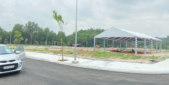 Bán gấp lô đất đối diện khu công nghiệp VSIP 2, Tân Uyên Bình Dương giá 699 tr