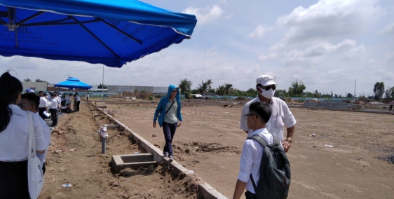 tôi cần bán nhà và đất mới xây sổ hồng riêng