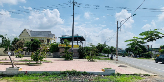 Đất rẻ như cho, MT Quốc Lộ 50, công chứng liền luôn