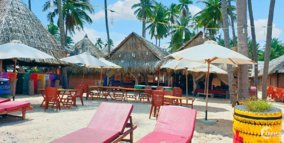 Bán khách sạn mặt biển đang kinh doanh tốt sổ toàn bộ thổ cư và TMDV