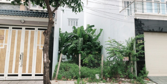 Gia Đình Kẹt Tiền Ngân Hàng Bán Gấp Lô Đất Diện Tích 125m2 . Gần bến xe miền tây