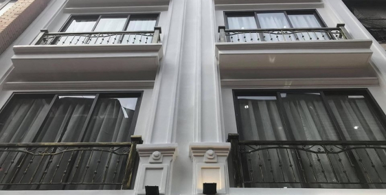 Cho thuê nhà nguyên căn 2 lầu MT Lê Quang Định Q.Bình Thạnh, 7mx17m.