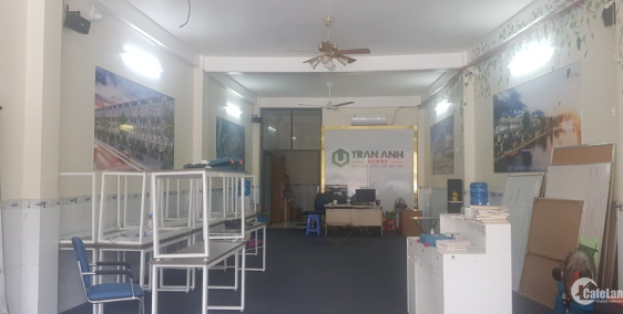 Nhà nguyên căn mặt tiền đường quận Tân Phú giá rẻ