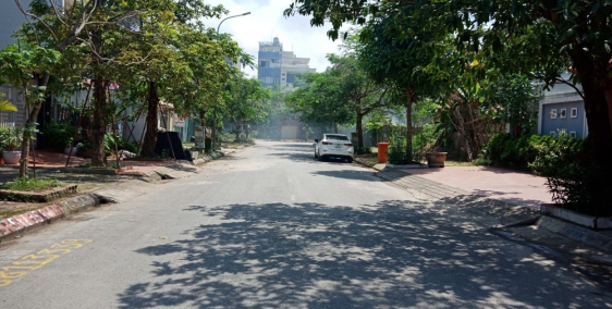 Bán nhà biệt thự khu Cột 5,Hạ Long-quay biển-2 mặt đường đắc địa và hiếm