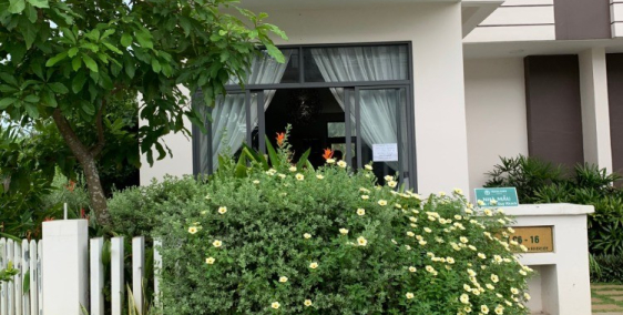 Bán Biệt thự bình chánh 9x14 có sân để xe hơi, 4pn, shr, có thương lượng