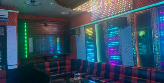 BÁN QUÁN KARAOKE ĐƯỜNG NGUYỄN CÔNG HÃN -