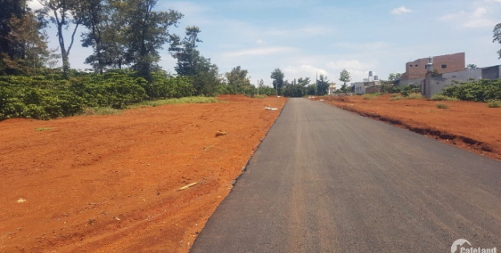 Bán đất 70tr/ mét ngang trung tâm TP. Bảo lộc, sổ riêng, đường nhựa 6m