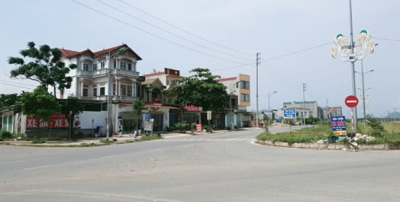 Bán nhanh 123m2 đất 2 mặt đường Tôn Đức Thắng giá 4x tỷ tặng luôn nhà 2 tầng  .