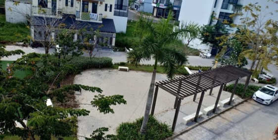 NHÀ TRỆT 2 LẦU VIEW CÔNG VIÊN KHU NAM LONG 2-CẦN THƠ