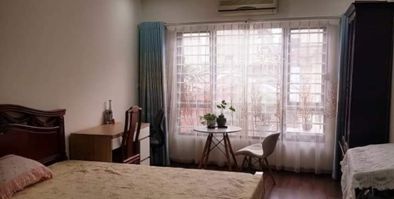 Bán nhà Võ Chí Công, khu ở cán bộ, 58m2x5T, nhà đẹp ở ngay giá chỉ 3.8 tỷ.