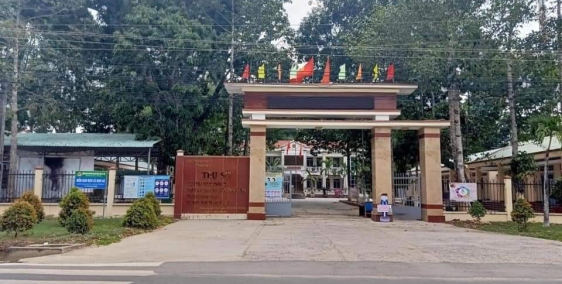 Lô đất giáp suối hơn 1000m2 thích hợp nghỉ dưỡng Dầu Tiếng Binh Dương