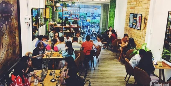 Bán Nhà Mặt Phố Hoàng Cầu, Đống Đa 58mx5 Tầng, MT 4.4m, KD Đỉnh, Giá 22 Tỷ.