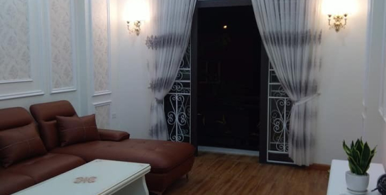 Nhà mới đẹp Láng, Đống Đa, 46,5m2, 6p.ngủ, gần ô tô, nhỉnh 4 tỷ.