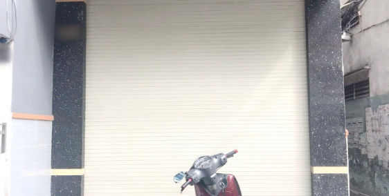 Bán nhà 3 lầu, căn góc mặt tiền Phan Văn Trị P2 Q5