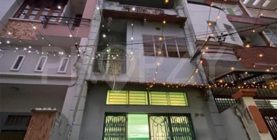 Nhà nở hậu mặt tiền gần chợ Bà Hoa 4.5x16m chỉ 7.6 tỷ