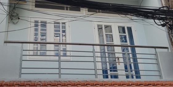 686/107 CMT8 P5 Q.TB chính chủ bán