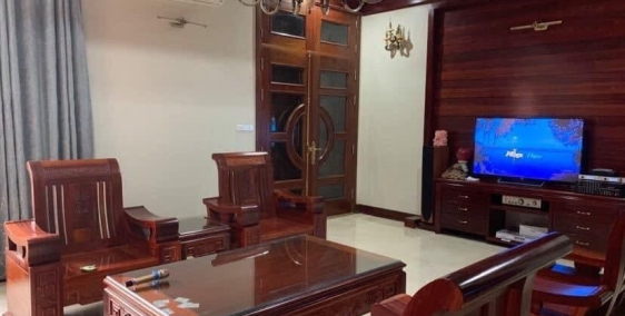 Bán  Biệt thự 6 tầng mới xây 2017 Đường Âu Cơ