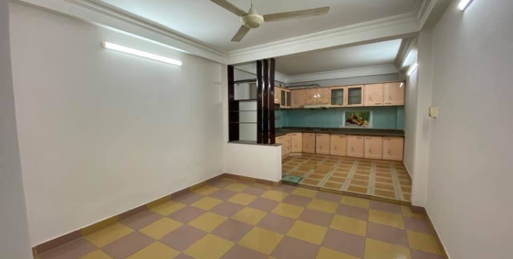 Nhà Nguyễn Đình Chính 40m2 4 tầng BTCT 5PN Ở+Thuê 4 tỷ TL.