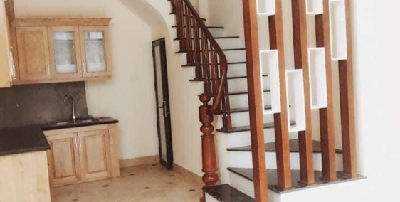 Ba Đình – 5 Tầng – 35M2 – Ngõ To – NHỈNH 3 TỶ