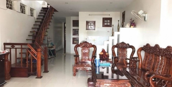 Bán nhà Núi Trúc 66m 5 tầng, 3 mặt thoáng, có sân, ngõ rộng chỉ 6 tỷ