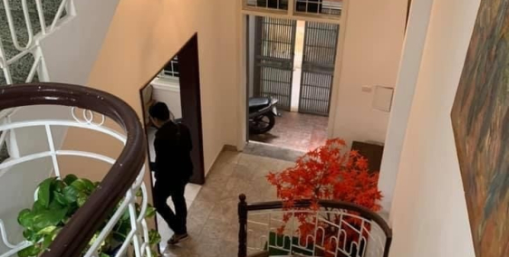 Bán nhà giá tốt ngõ 491 Đê La Thành,Ba Đình 60m2 3,85 tỷ