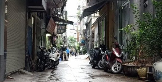 Nhà phố Tân Ấp, Ba Đình, gần đường ô tô, dt 56m2, mt 4.6m