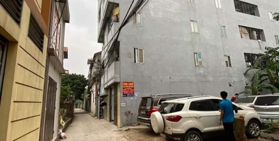 Bán Tòa Nhà Hà Nội 9 tầng 300m2 Ô tô Dòng tiền cao, rẻ 15.9 tỷ.