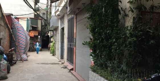 Bán nhà thổ cư 5 tầng ngõ 155 Đặng Tiến Đông chỉ 1,48 Tỷ ở Ngay